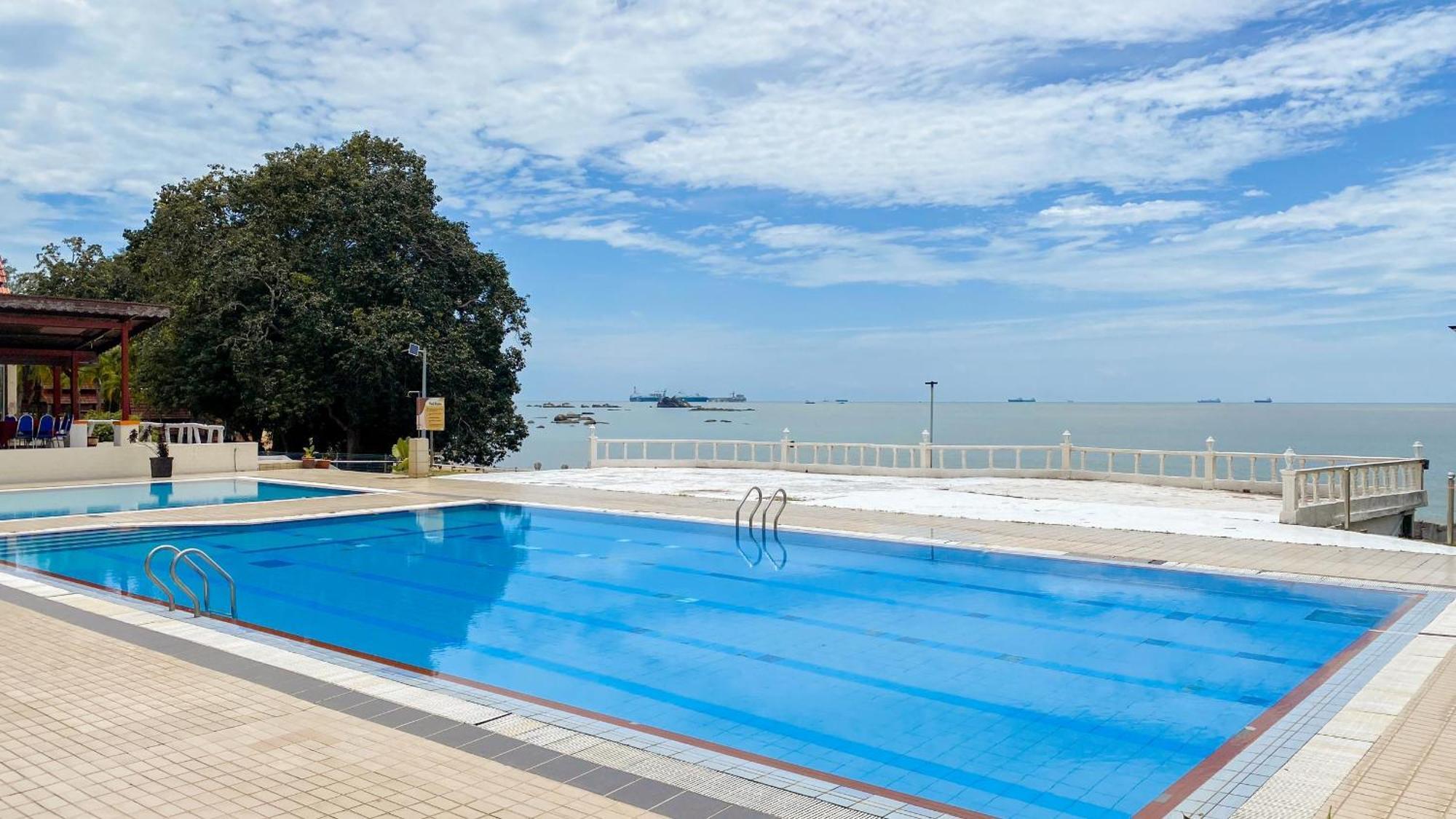 Lovita Tanjung Bidara 4* Malacca