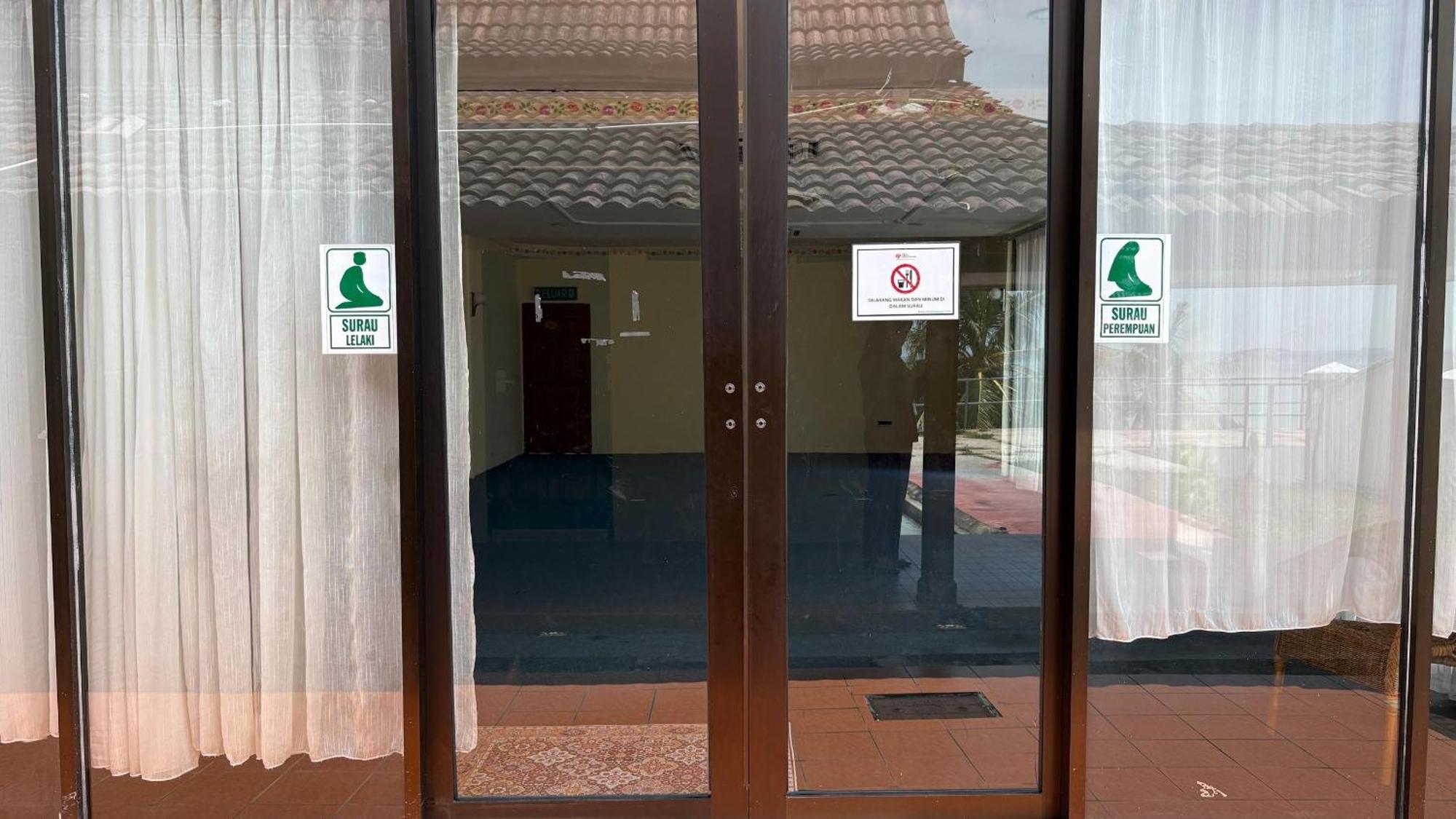 Lovita Tanjung Bidara 4* Malacca