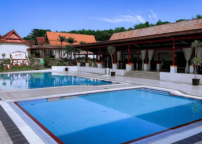Lovita Tanjung Bidara Beach Resort